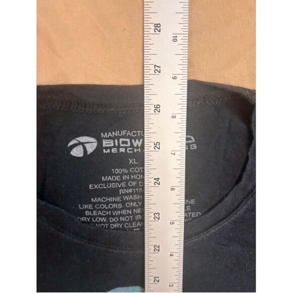 Rainbow Panda Graphic Bioworld Merchandising T-shirt Women's  XL Black - Picture 7 of 10